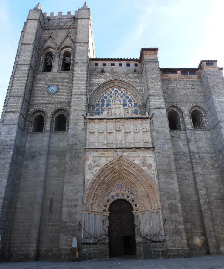 La Casa De Alejandro Appartamento Ávila